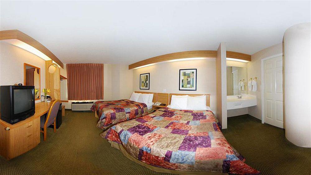 Sleep Inn At Greenville Convention Center Ngoại thất bức ảnh